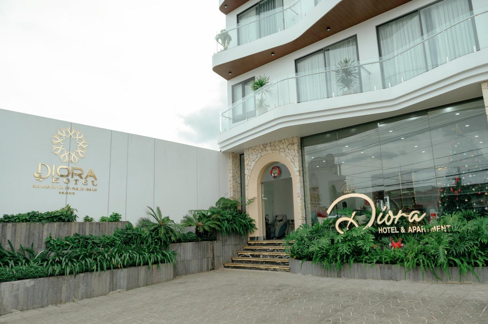 Diora Hotel Pleiku By Hos Exterior foto